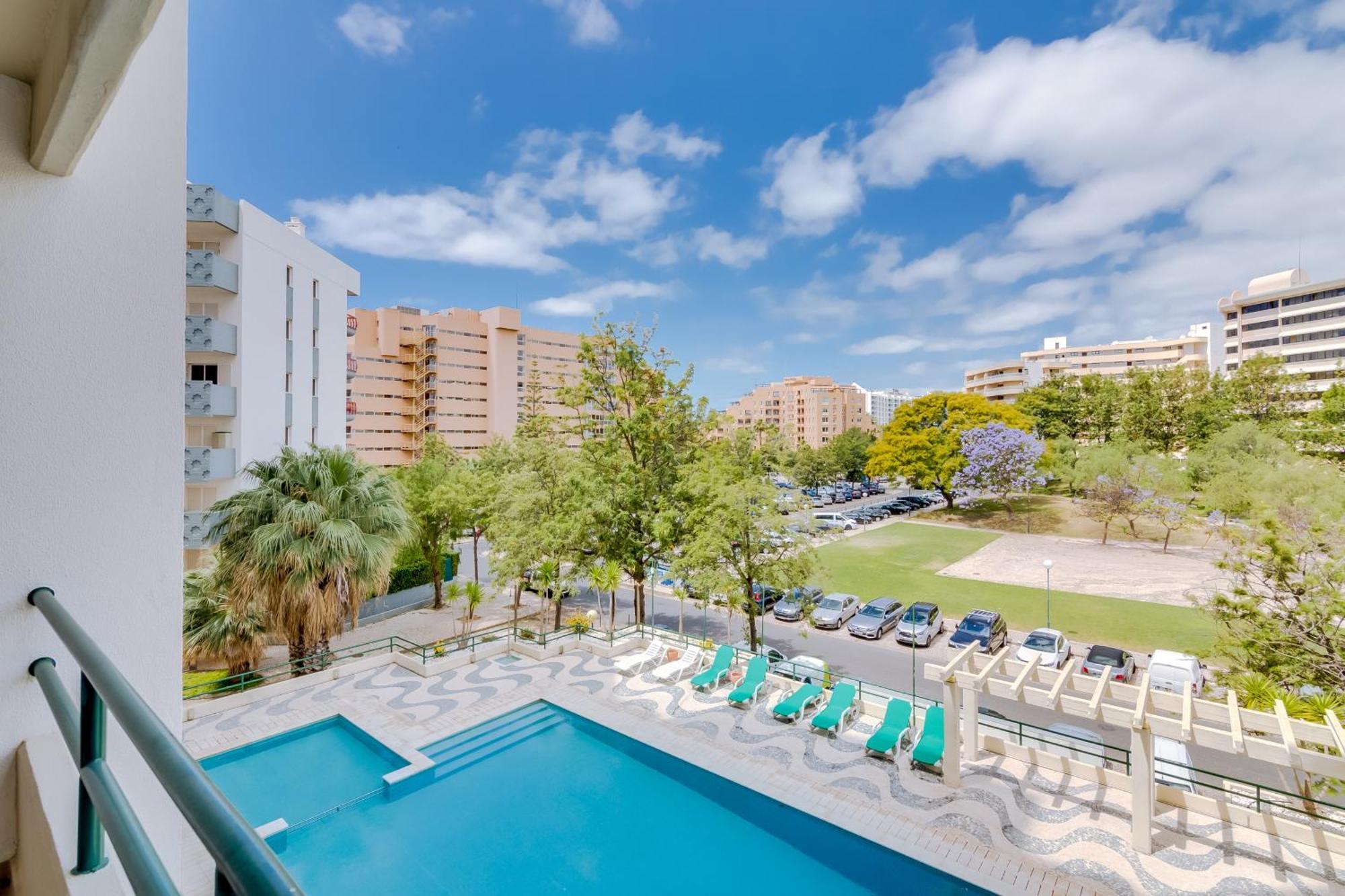 Talia XI - Pool Near The Beach - Vilamoura Kültér fotó